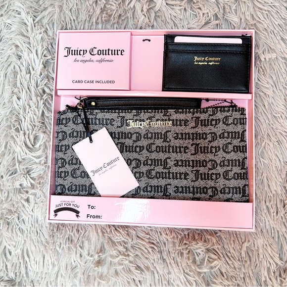 Juicy Couture Handbags - Juicy Couture Wristlet and Card Holder Set OS